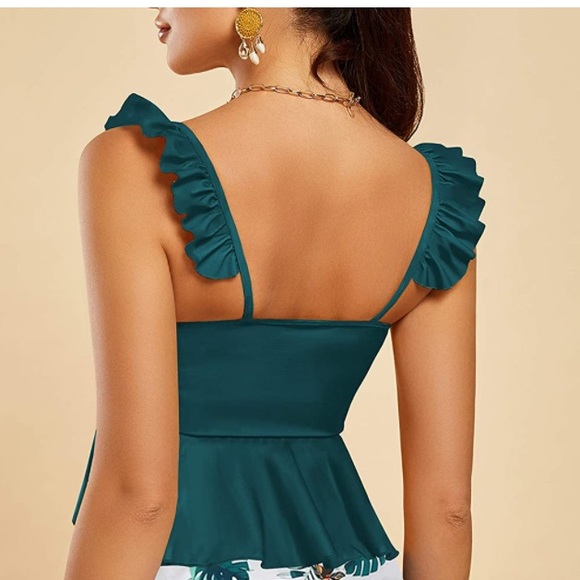 NWOT Womens XL Tankini Top, Emerald Green - Picture 2 of 6